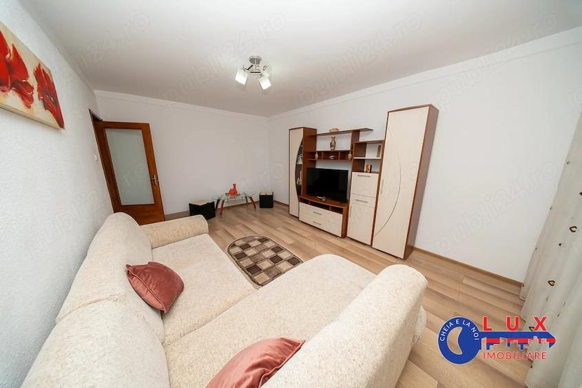 Apartament cu 2 camere decomandat în E3