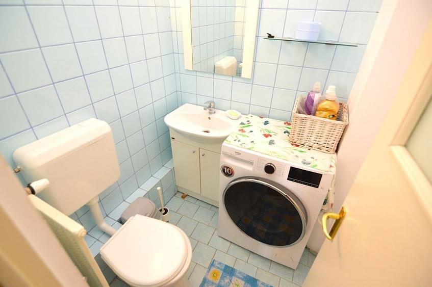 Apartament cu 3 camere decomandat, mobilat în Unirii
