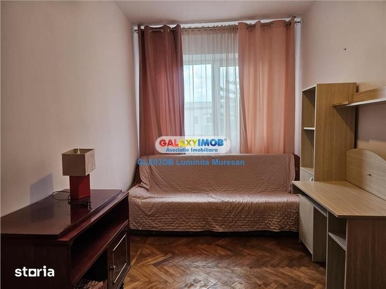 Vanzare apartament 3 camere semidecomandat Targoviste Micro 9 - 3