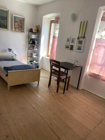 Casă cu 3 camere în Saschiz