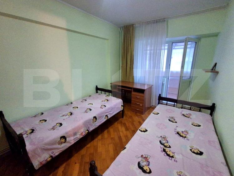 Apartament cu 3 camere decomandat, mobilat în Păcurari