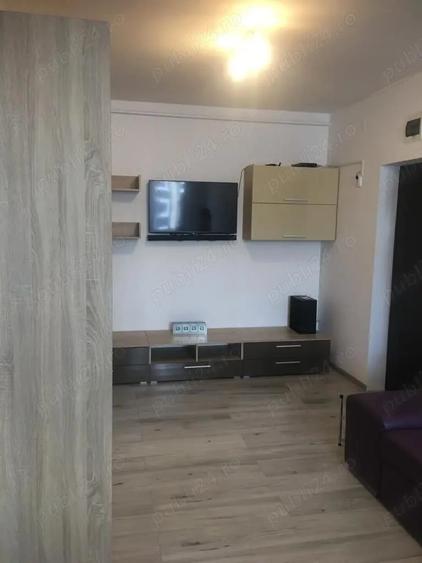 Apartament cu 2 camere semidecomandat în Florești