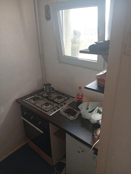 Garsonieră semidecomandată, mobilată în Baba Novac