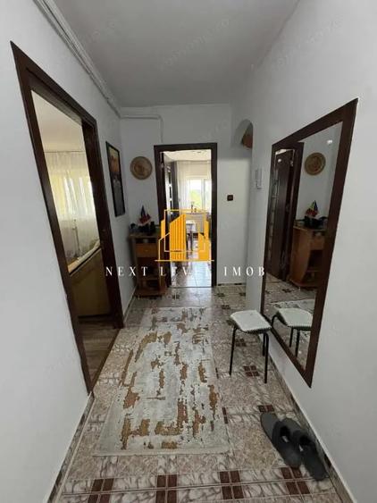 Apartament cu 3 camere decomandat în Bere
