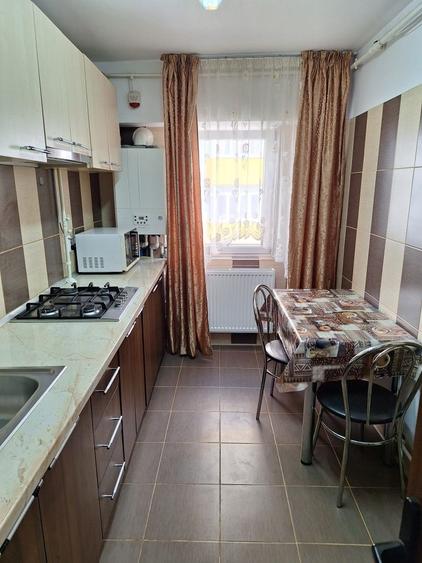 Ofer spre inchiriere garsoniera - 6