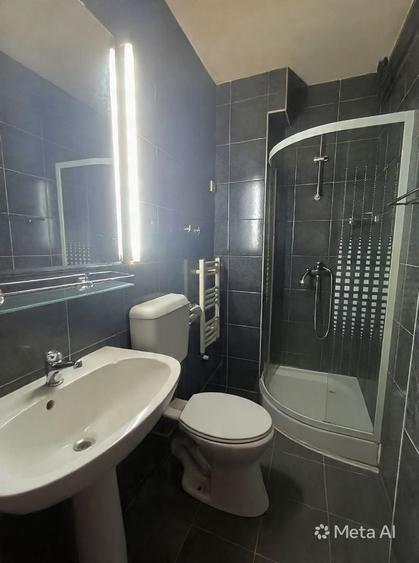 Apartament cu 3 camere decomandat în Dorobanților