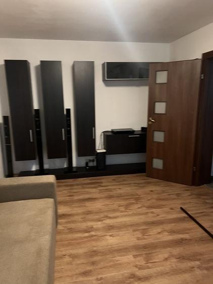 Apartament cu 2 camere decomandat în Exterior Vest
