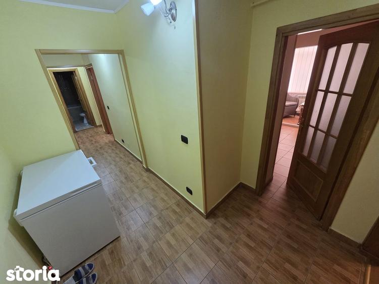 Apartament de INCHIRIAT 3 camere -CARTIER E3 - 10