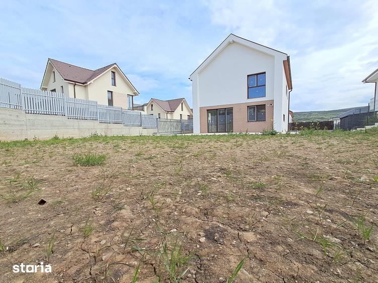 Casă cu 5 camere cu Teren 504 Mp în Chinteni