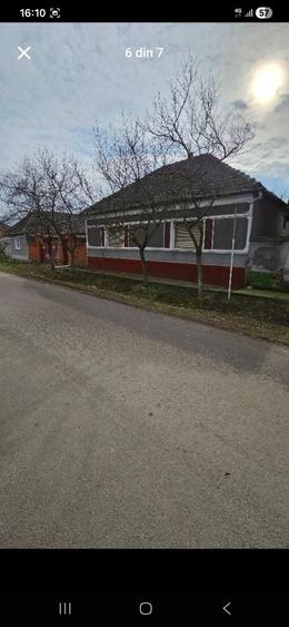 Casă cu 4 camere în Zerind