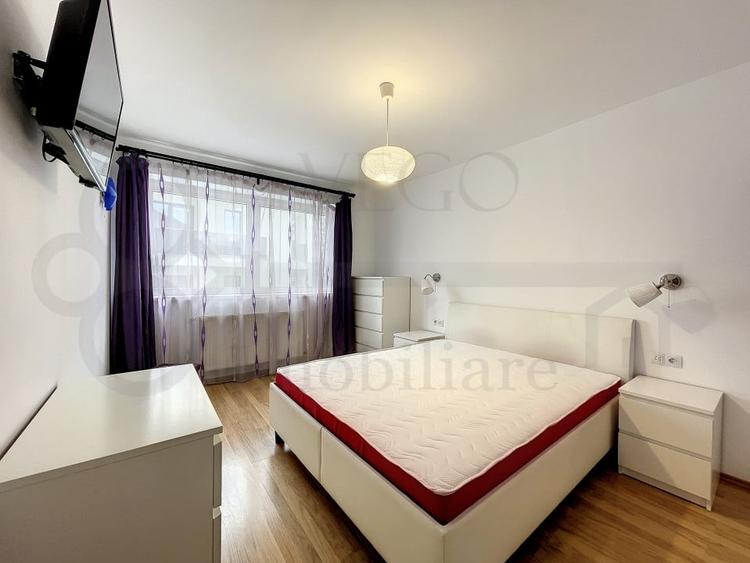 Apartament cu 2 camere semidecomandat, mobilat în Bună Ziua