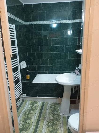 Apartament cu 2 camere decomandat în 1 Mai