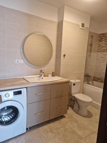 Apartament cu 2 camere decomandat în Dâmbul Rotund