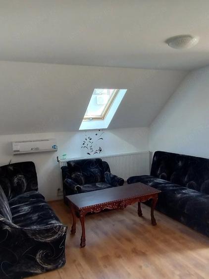 Casă cu 6 camere cu Teren 300 Mp în Central