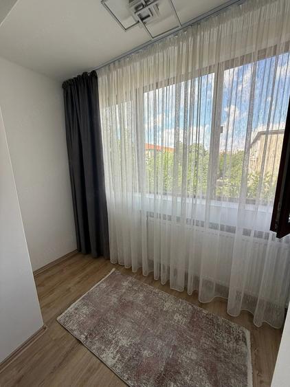 Apartament cu 3 camere decomandat în Take Ionescu