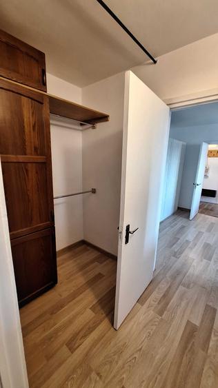 Apartament cu 2 camere semidecomandat în Baba Novac