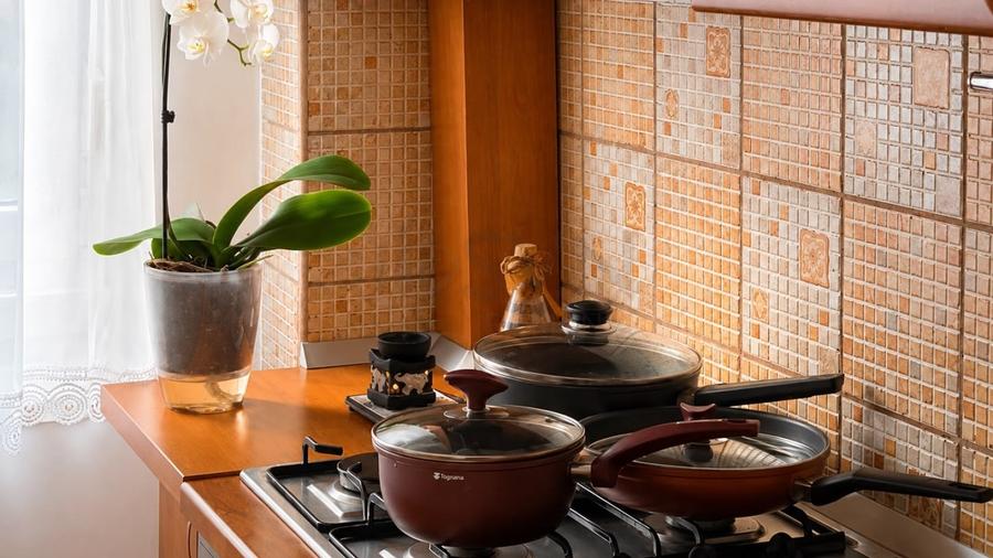 Apartament cu 2 camere decomandat, mobilat în Banu Manta