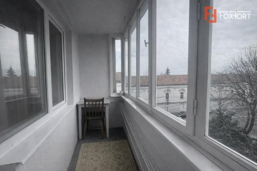 Apartament cu 2 camere nedecomandat, mobilat în Podgoria