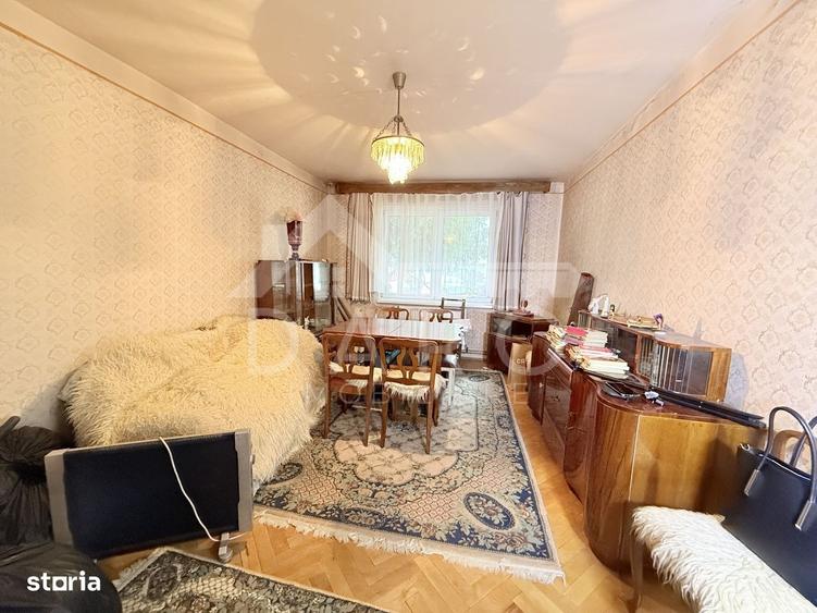 Apartament cu 3 camere decomandat în Tudor