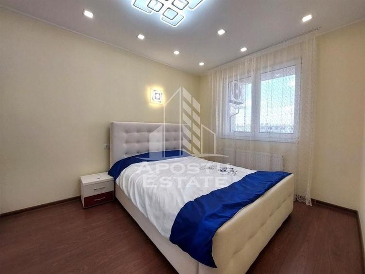 Apartament 2 camere zona Micalaca cu loc de parcare - 1