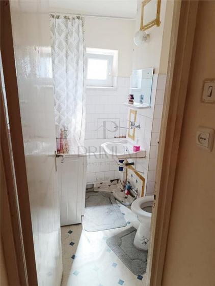 Garsonieră decomandată în Șagului