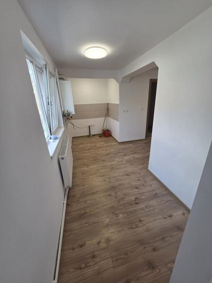 Casă cu 3 camere în Unirii