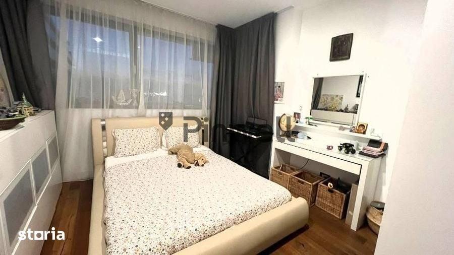 Apartament cu 3 camere în Centrul Civic