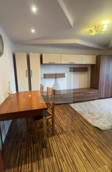De inchiriat apartament 3 camere/ zona Racadau - 10