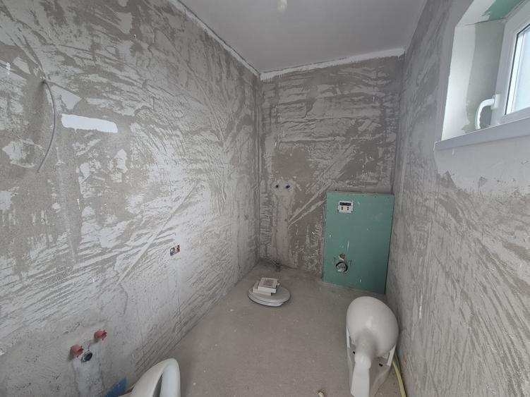 Penthouse cu 4 camere semidecomandat în Vladimirescu