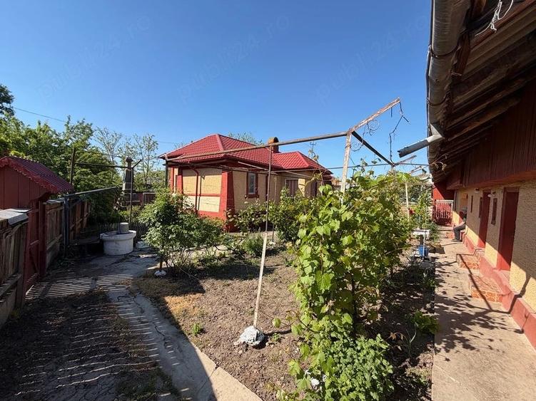 Casă cu 4 camere cu Teren 892 Mp în Grădiștea