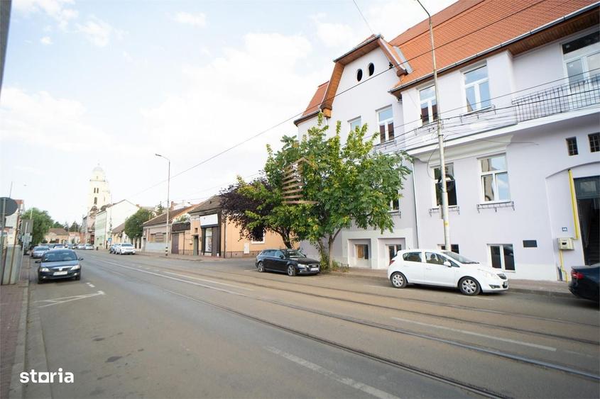 Apartament cu 3 camere în Ultracentral