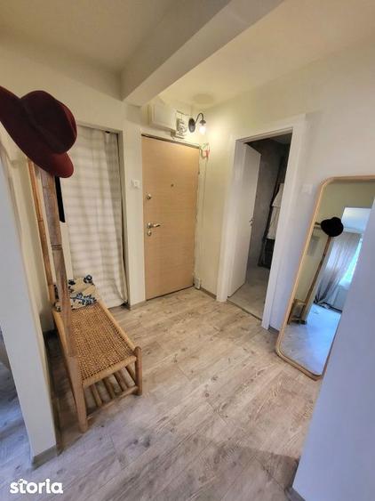 Apartament cu 2 camere decomandat, mobilat în Pieptănari