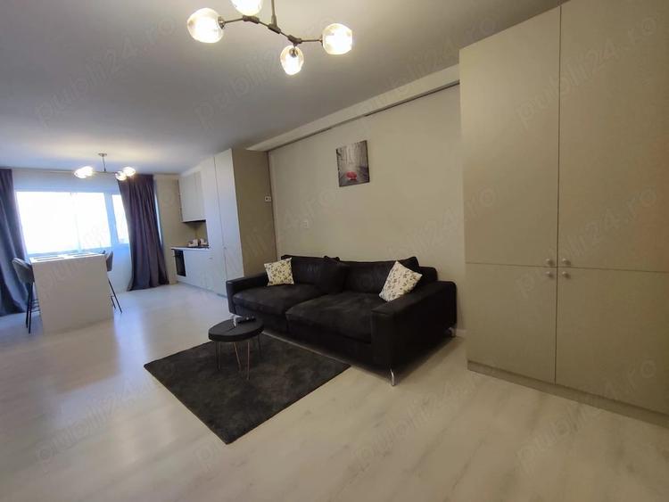 Apartament cu 2 camere semidecomandat în Florești