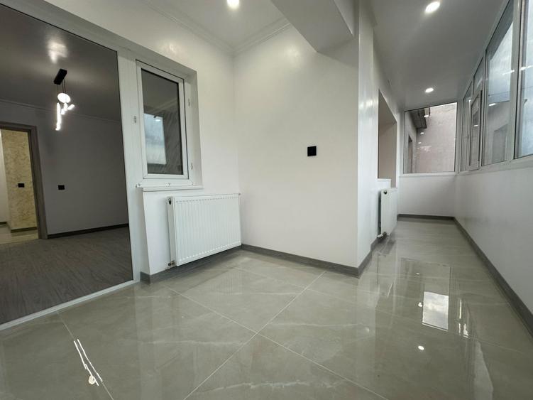 Apartament cu 4 camere semidecomandat în Vidin-Progresul