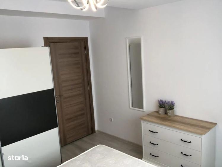 Apartament cu 2 camere decomandat, mobilat în Regie