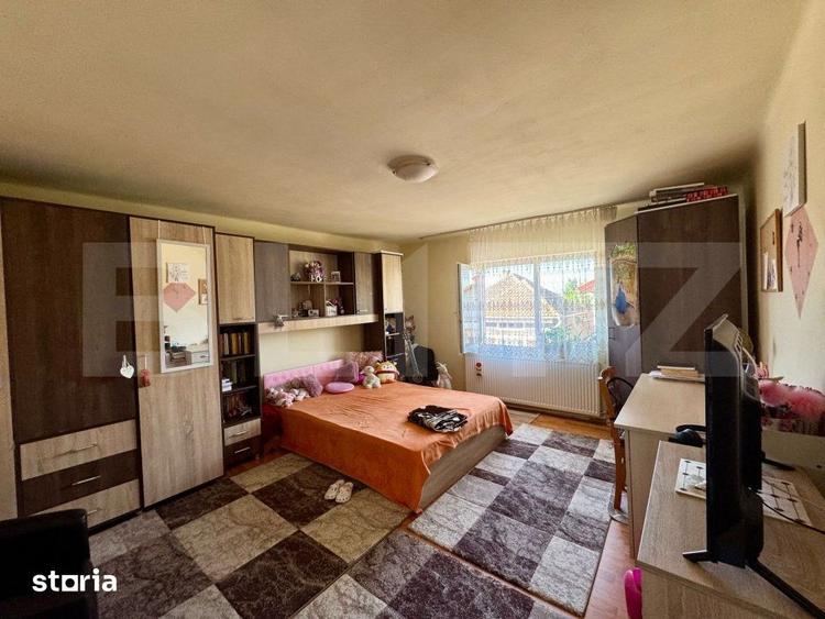 Casă cu 6 camere cu Teren 260 Mp în Central