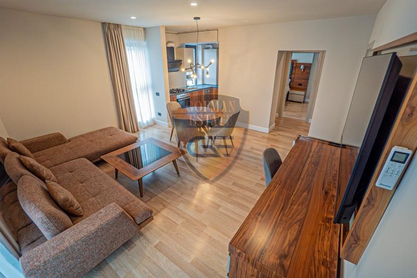 Apartament cu 3 camere decomandat, mobilat în Tomis Nord