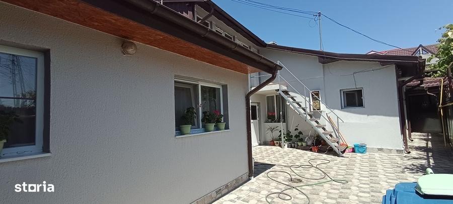 Casă cu 3 camere cu Teren 155 Mp în Central