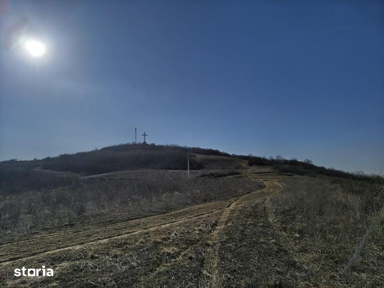 Teren de 400 mp, în Tomești