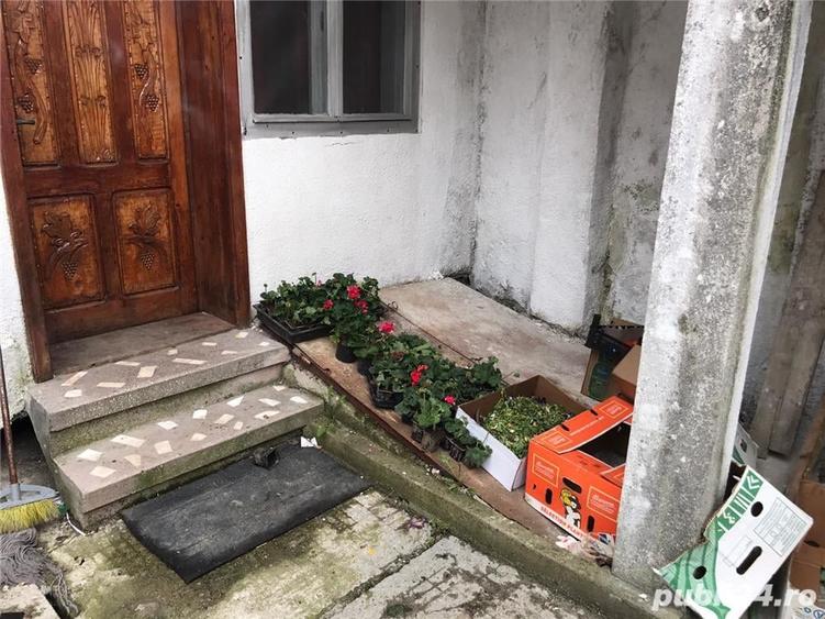 Casă cu 6 camere cu Teren 100 Mp în Caransebeș