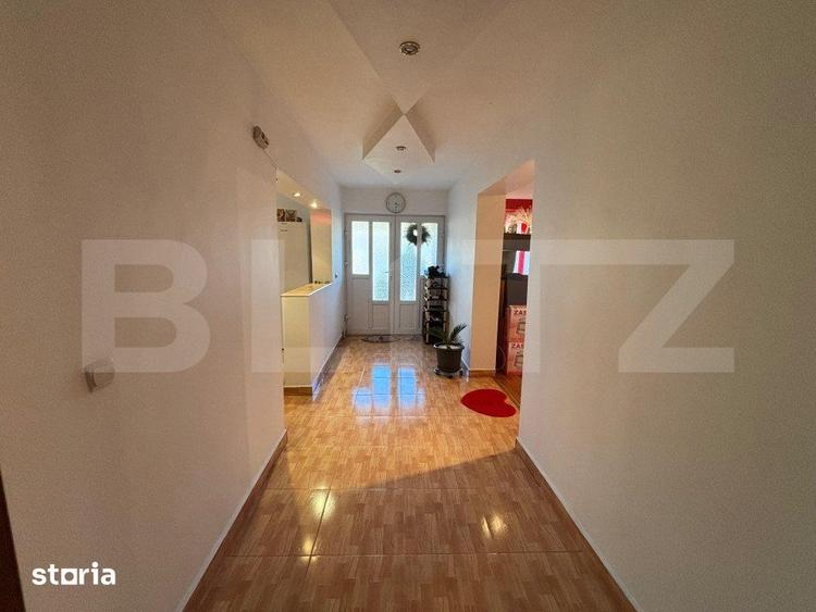 Casa de vanzare, cu 4 camere, 180 mp, zona Aninoasa - 2
