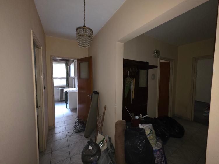 Apartament cu 2 camere decomandat în Tineretului