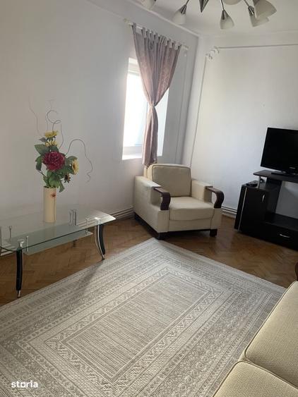 Apartament cu 3 camere în Albești
