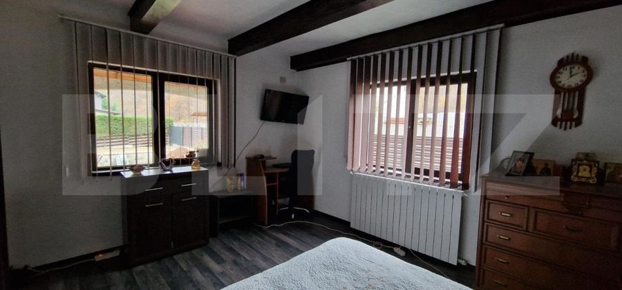 Casă individuală cu 5 camere cu Teren 450 Mp în Șard