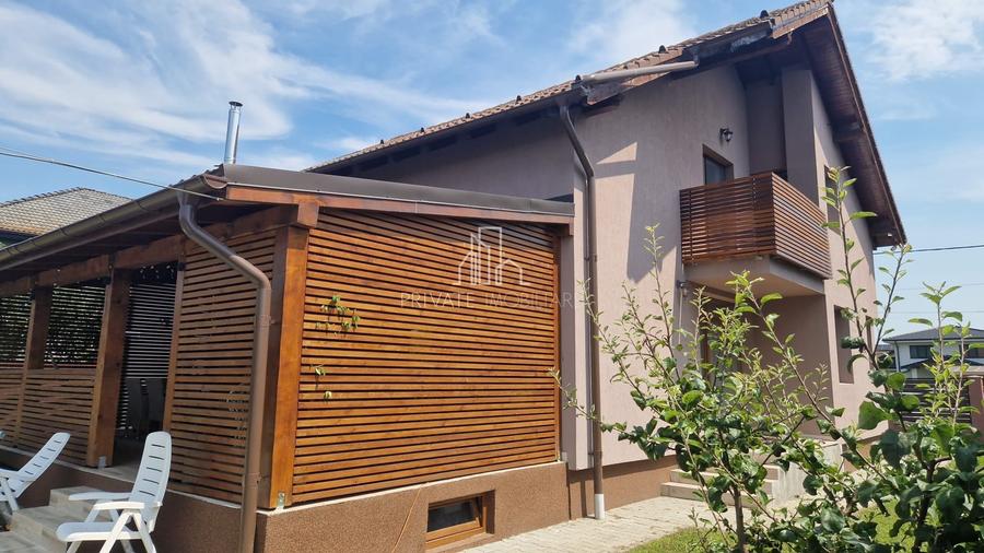 Casă individuală cu 4 camere cu Canalizare în Unirii