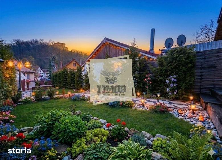 Casă cu 6 camere cu Teren 600 Mp în Central
