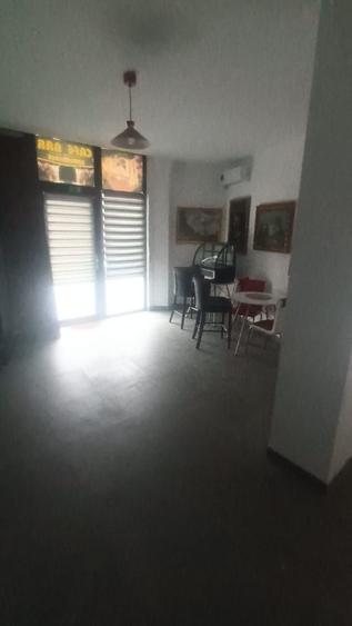 Spațiu comercial, de 82 mp, în Sârbi
