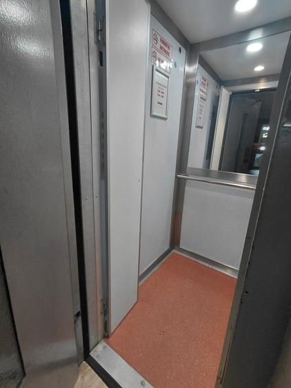 Apartament cu 2 camere semidecomandat în Obor