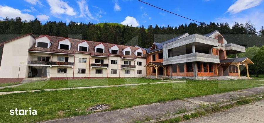 Casă cu Teren 5970 Mp în Ghelința
