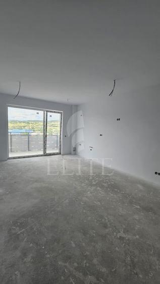 Apartament cu 2 camere semidecomandat în Mărăști